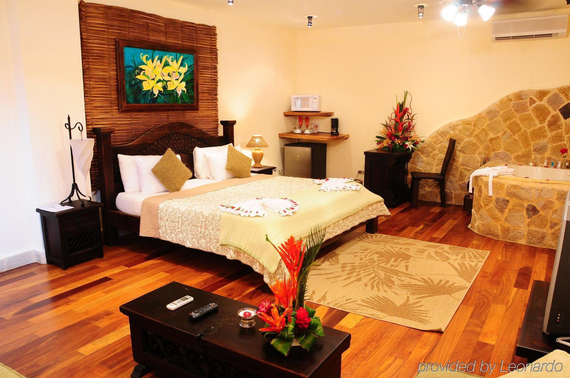 Issimo Suites Boutique Hotel & Spa - Adults Only Manuel Antonio Exteriér fotografie
