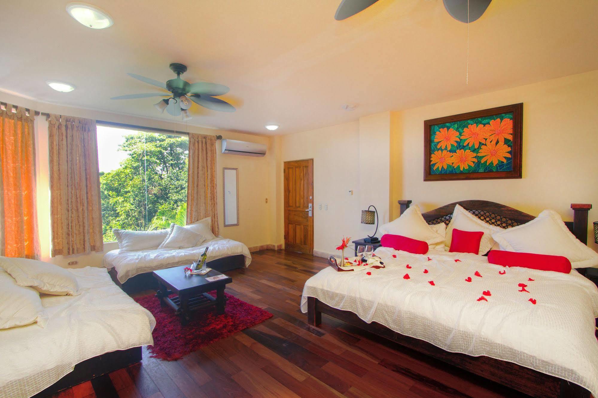 Issimo Suites Boutique Hotel & Spa - Adults Only Manuel Antonio Exteriér fotografie
